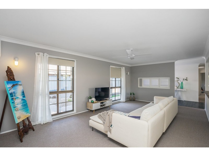 114 White Patch Esplanande, White Patch QLD 4507