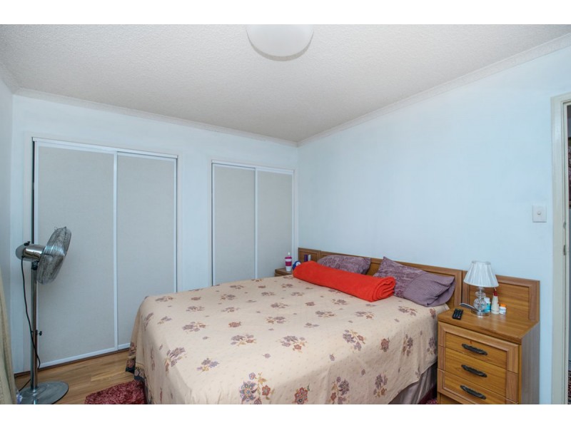 32 Warrina Crescent, Burleigh Waters QLD 4220