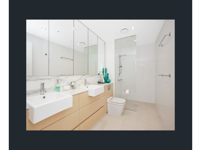 2114/2-14 The Esplanade, Burleigh Heads QLD 4220