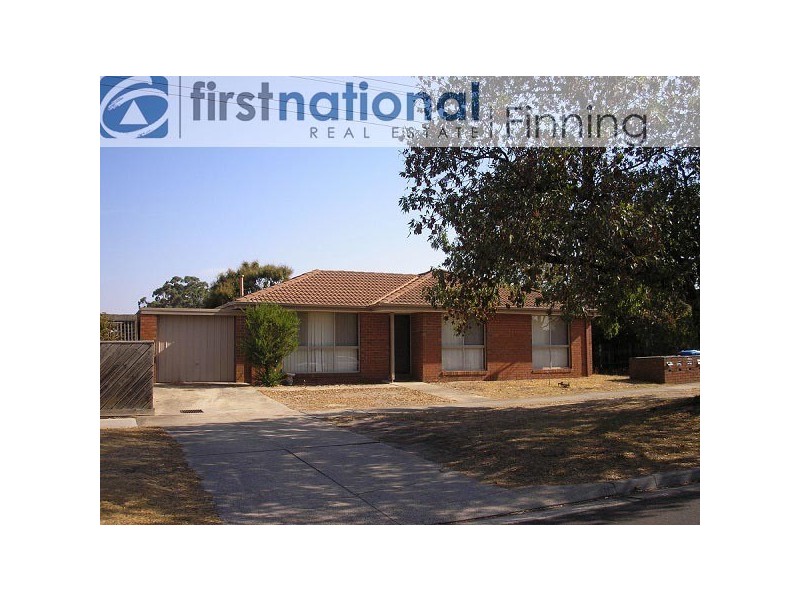 1/18 Stawell Street, Cranbourne VIC 3977