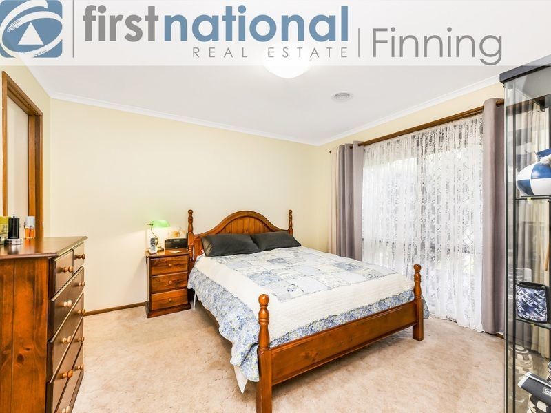 14 Chomley Street, Cranbourne VIC 3977