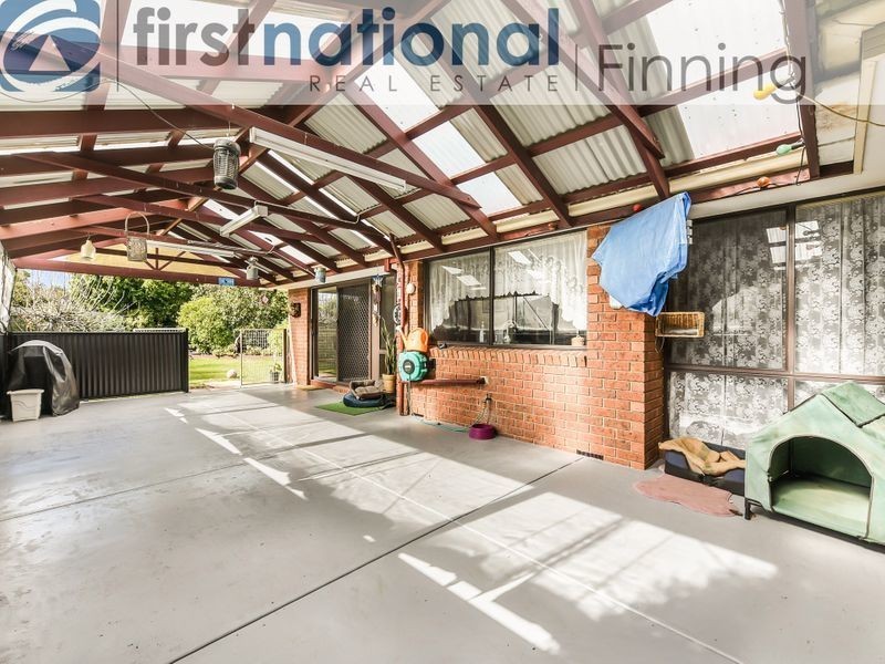 14 Chomley Street, Cranbourne VIC 3977