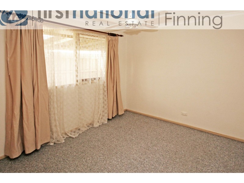 6 Christine Street, Cranbourne VIC 3977