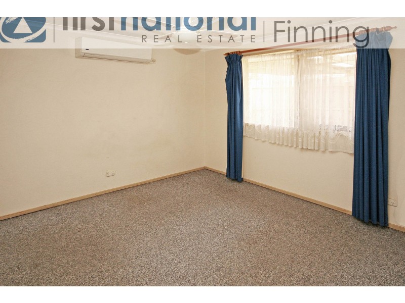 6 Christine Street, Cranbourne VIC 3977