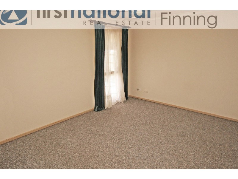 6 Christine Street, Cranbourne VIC 3977