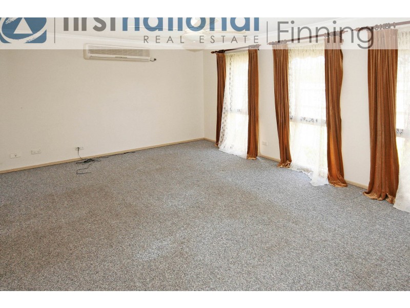 6 Christine Street, Cranbourne VIC 3977