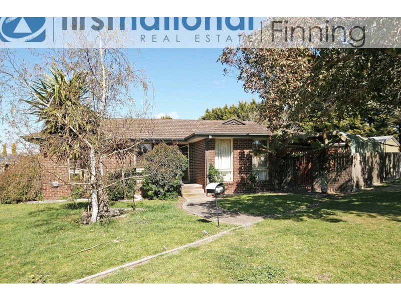 29 Spring Road, Junction Village VIC 3977