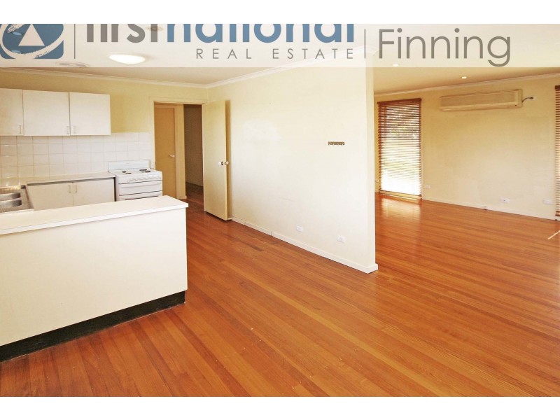 29 Spring Road, Junction Village VIC 3977