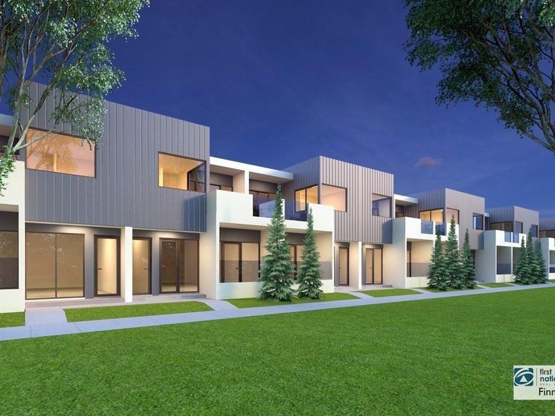 4/34-37 Central Park Way, Cranbourne VIC 3977