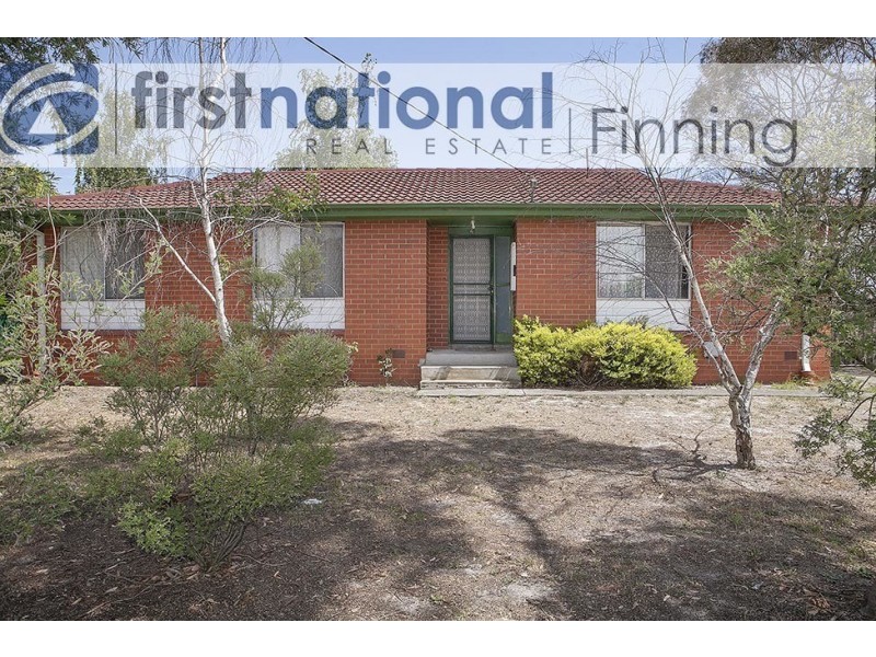 4 Anne Court, Cranbourne VIC 3977