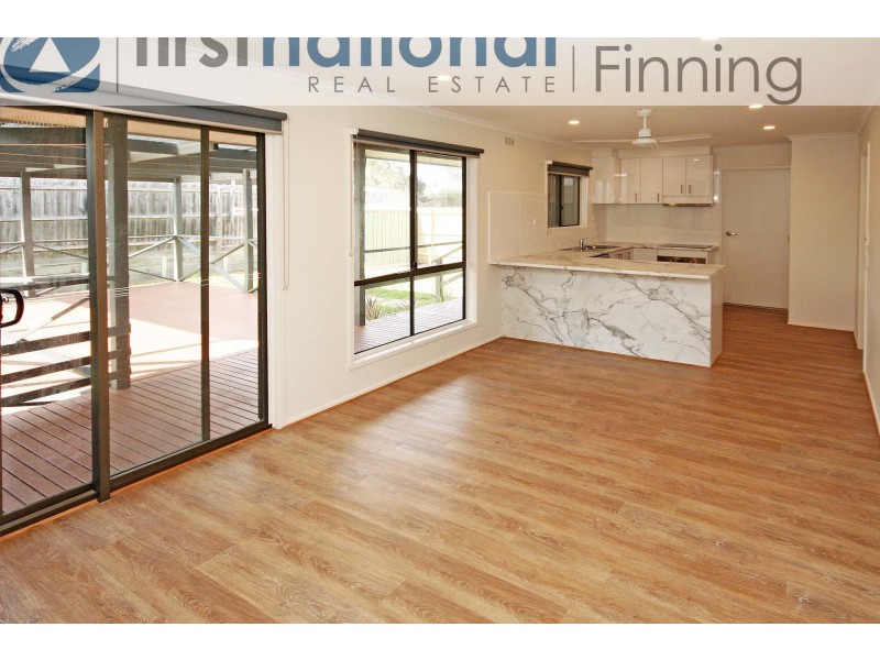 16 Bakewell Street, Tooradin VIC 3980