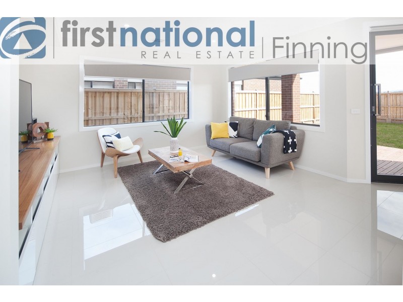 37 Highbury Street, Clyde North VIC 3978