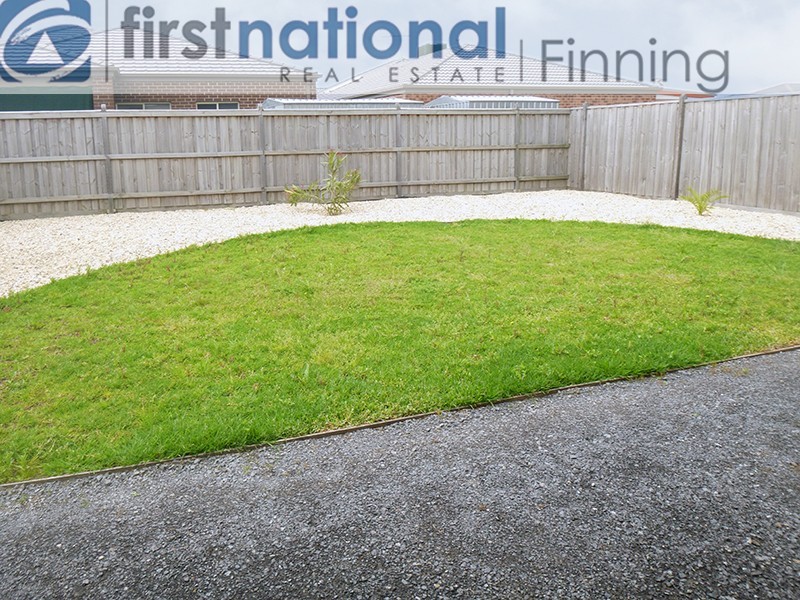 126 William Thwaites Boulevard, Cranbourne North VIC 3977