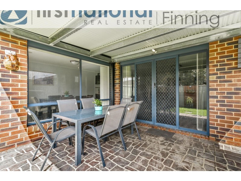 7 Greenaway Terrace, Cranbourne East VIC 3977
