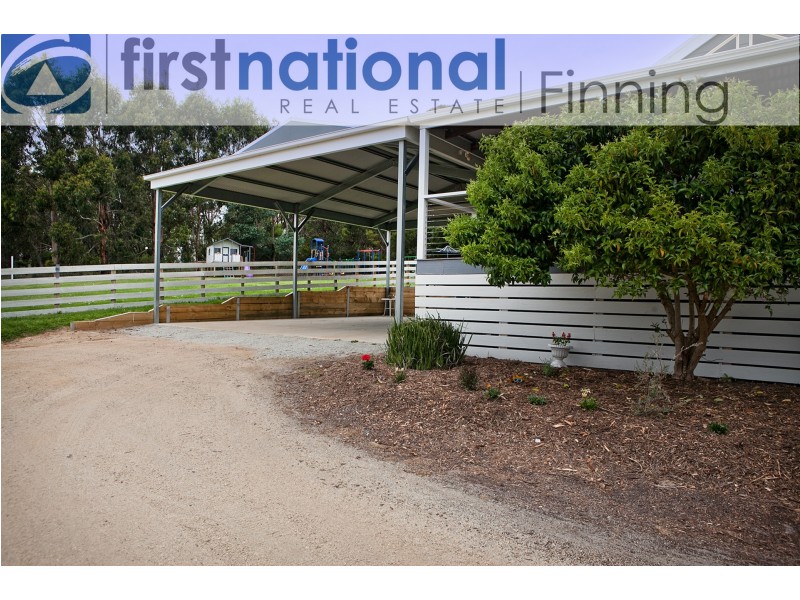 The Gurdies VIC 3984