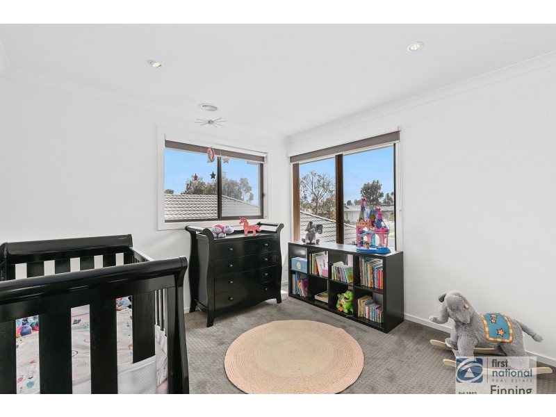 14 Stanford Street, Cranbourne West VIC 3977
