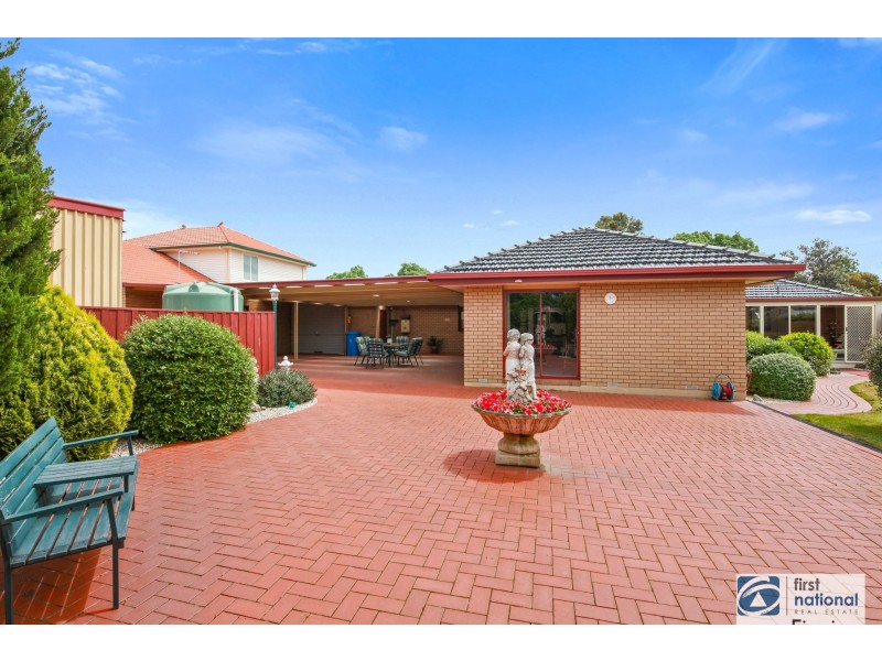 24-26 Lyall Street, Cranbourne VIC 3977