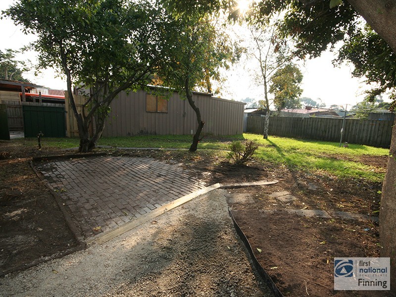 47 Cochrane Street, Cranbourne VIC 3977