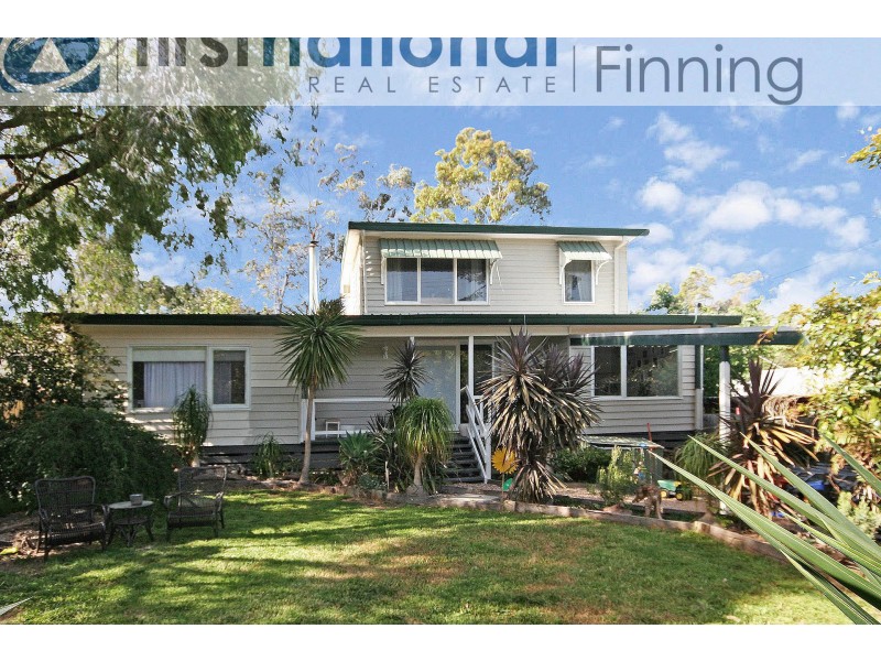 46 Glenalva Parade, Cannons Creek VIC 3977