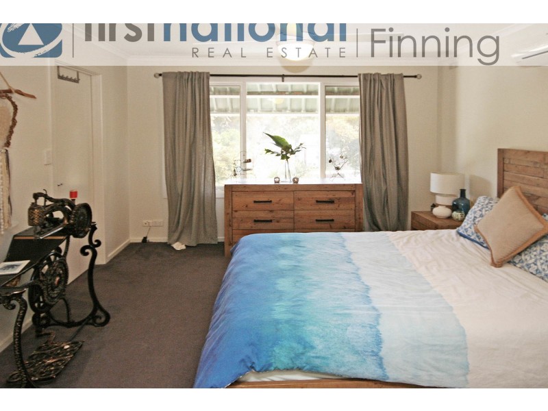 46 Glenalva Parade, Cannons Creek VIC 3977
