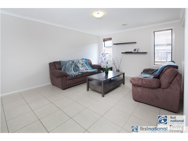 47 Flametree Circuit, Cranbourne VIC 3977