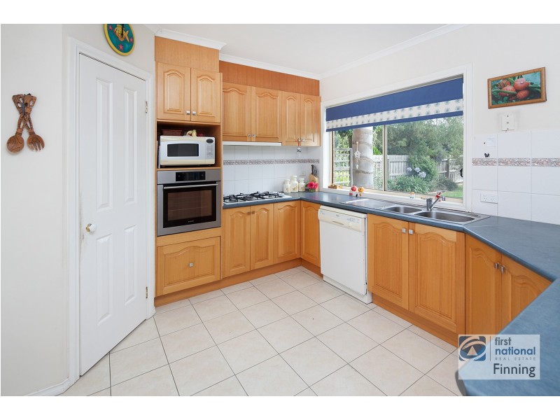4 Elk Turn, Cranbourne VIC 3977