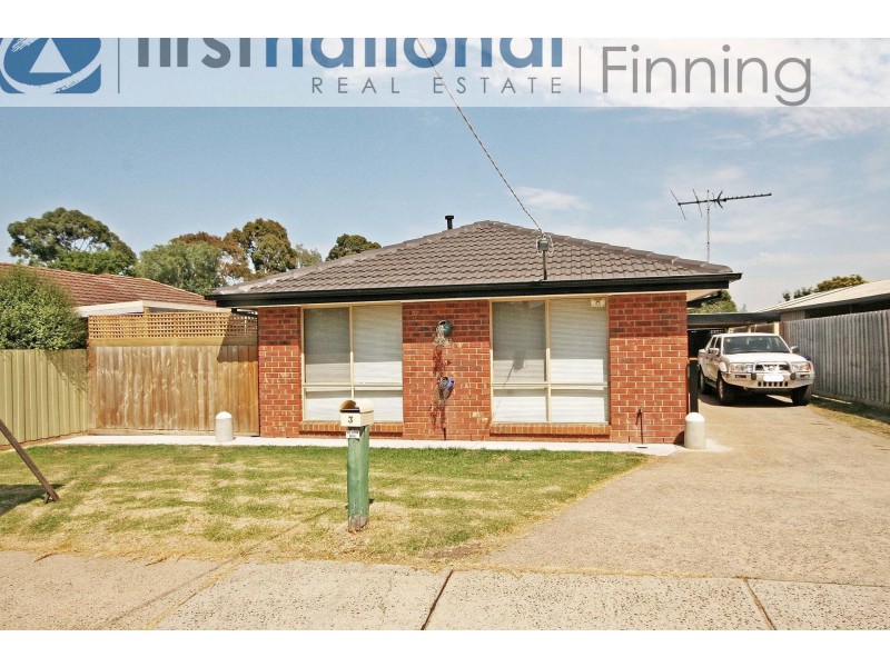 3 Glenbourne Road, Cranbourne VIC 3977