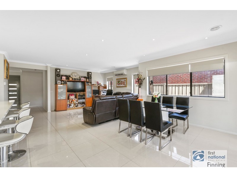 5 Braestar Street, Cranbourne VIC 3977