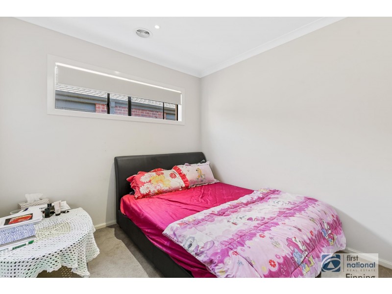 5 Braestar Street, Cranbourne VIC 3977