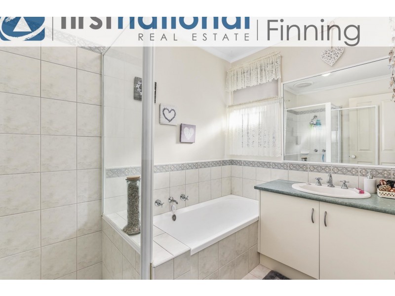 30 Dartmoor Drive, Cranbourne East VIC 3977