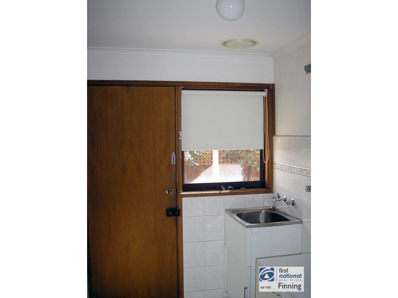 32 Strafford Avenue, Cranbourne VIC 3977