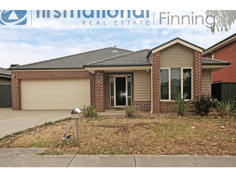 44 Sabel Drive, Cranbourne North VIC 3977