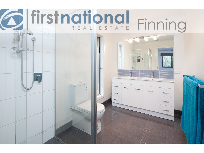 3 Seagull Close, Blind Bight VIC 3980