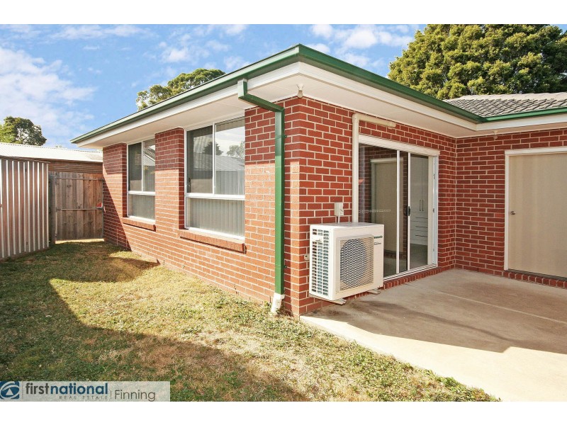 2/8 Carol Avenue, Cranbourne VIC 3977