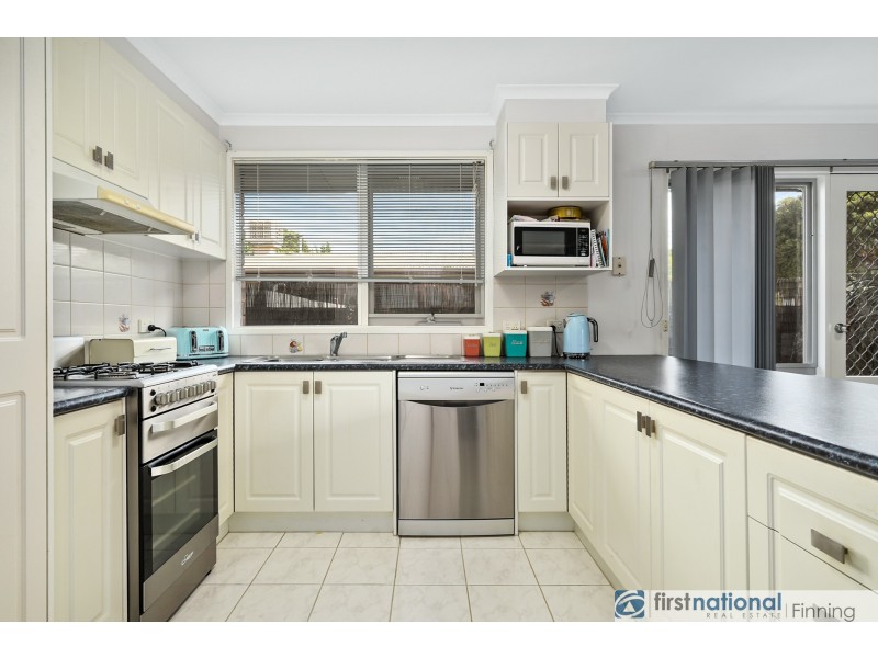18 Arnold Street, Cranbourne VIC 3977