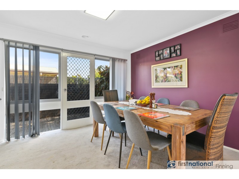 18 Arnold Street, Cranbourne VIC 3977