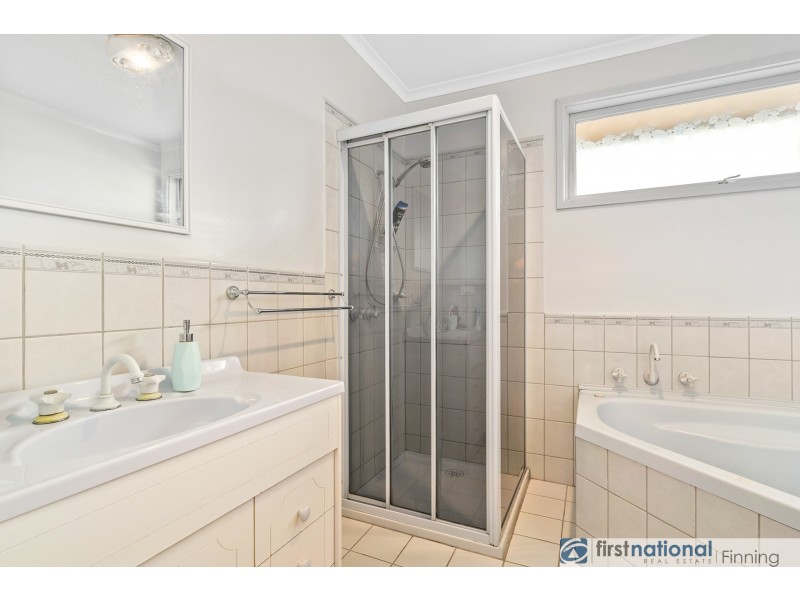 18 Arnold Street, Cranbourne VIC 3977