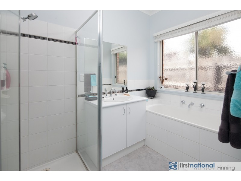7 Fernhill Avenue, Cranbourne VIC 3977