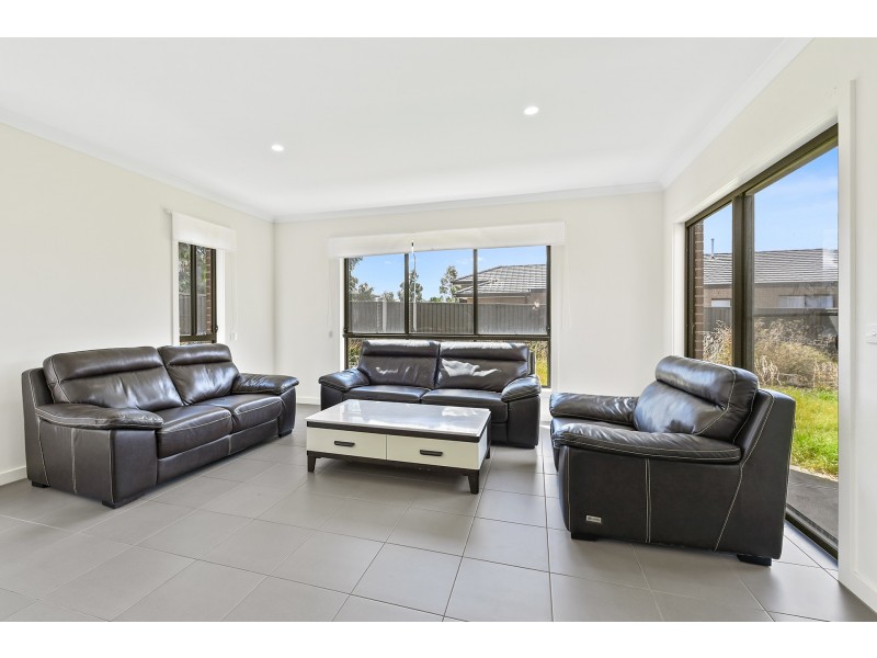 Cranbourne East VIC 3977