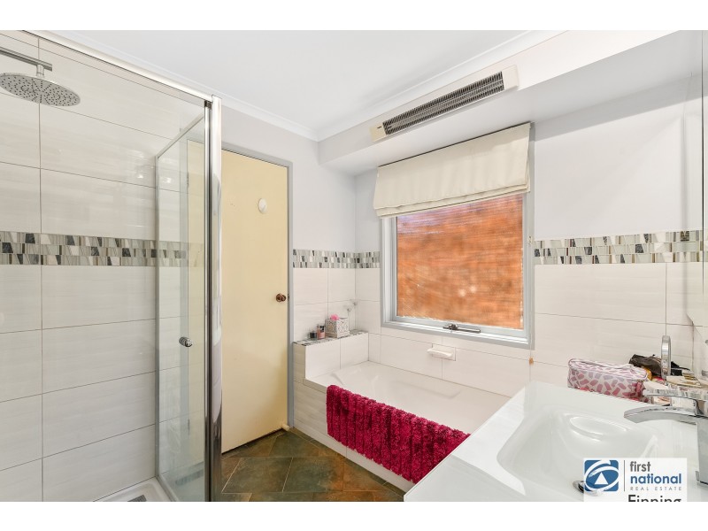 4 Butler Court, Cranbourne VIC 3977