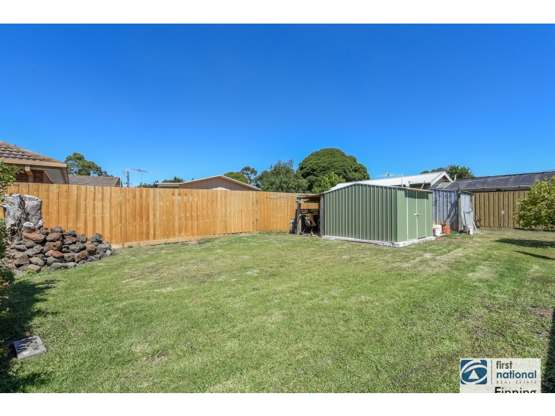 4 Butler Court, Cranbourne VIC 3977