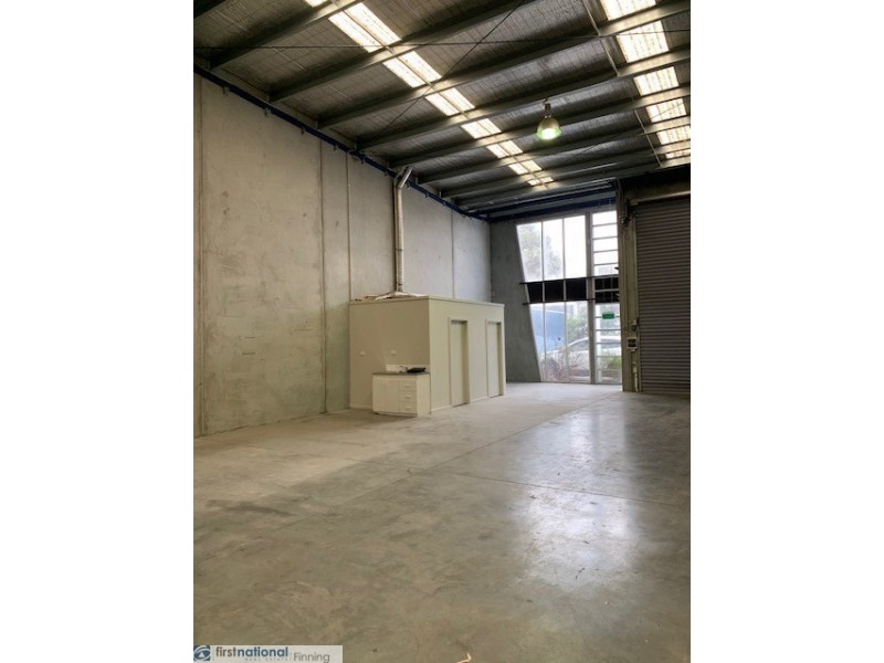 1/1 Normanby Street, Cranbourne VIC 3977