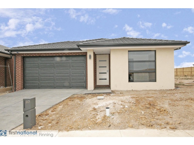50 Walhallow Drive, Clyde North VIC 3978