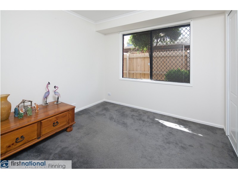 17 Friendship Close, Cranbourne West VIC 3977