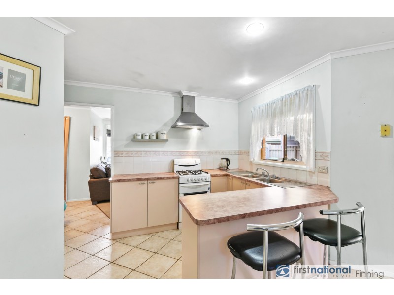 4 Leanna Court, Cranbourne West VIC 3977