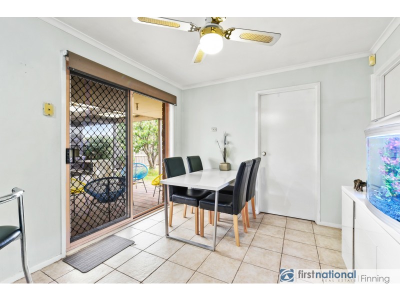 4 Leanna Court, Cranbourne West VIC 3977