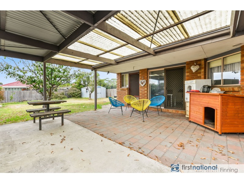 4 Leanna Court, Cranbourne West VIC 3977