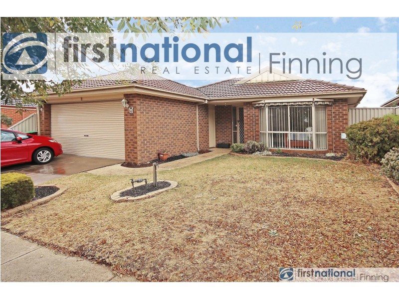 43 Hazelmere Avenue, Cranbourne West VIC 3977