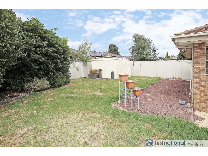 43 Hazelmere Avenue, Cranbourne West VIC 3977