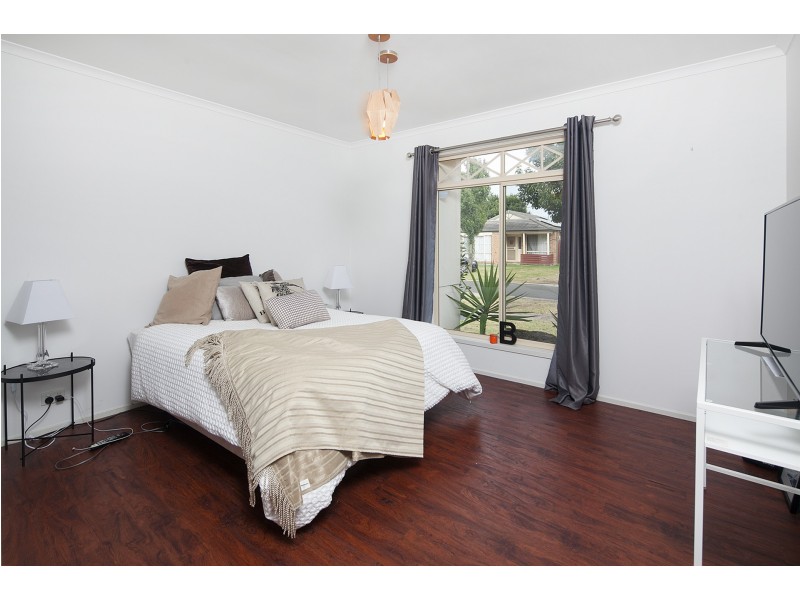 8 Middleham Close, Cranbourne West VIC 3977